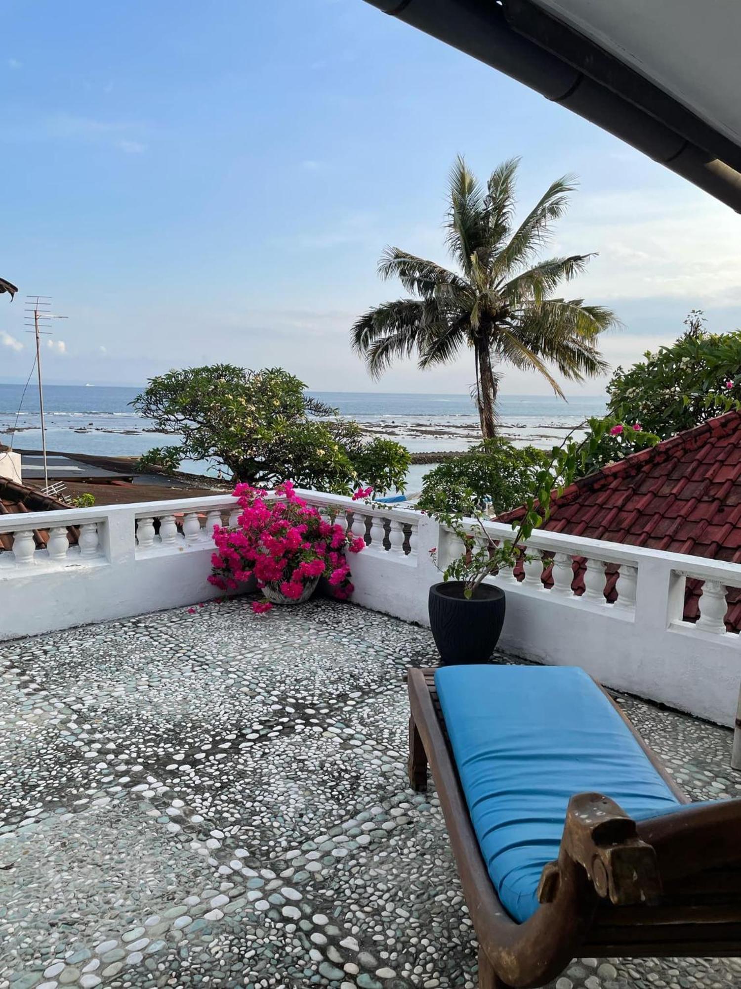 Puri Oka Beach Bungalows Candidasa Екстериор снимка
