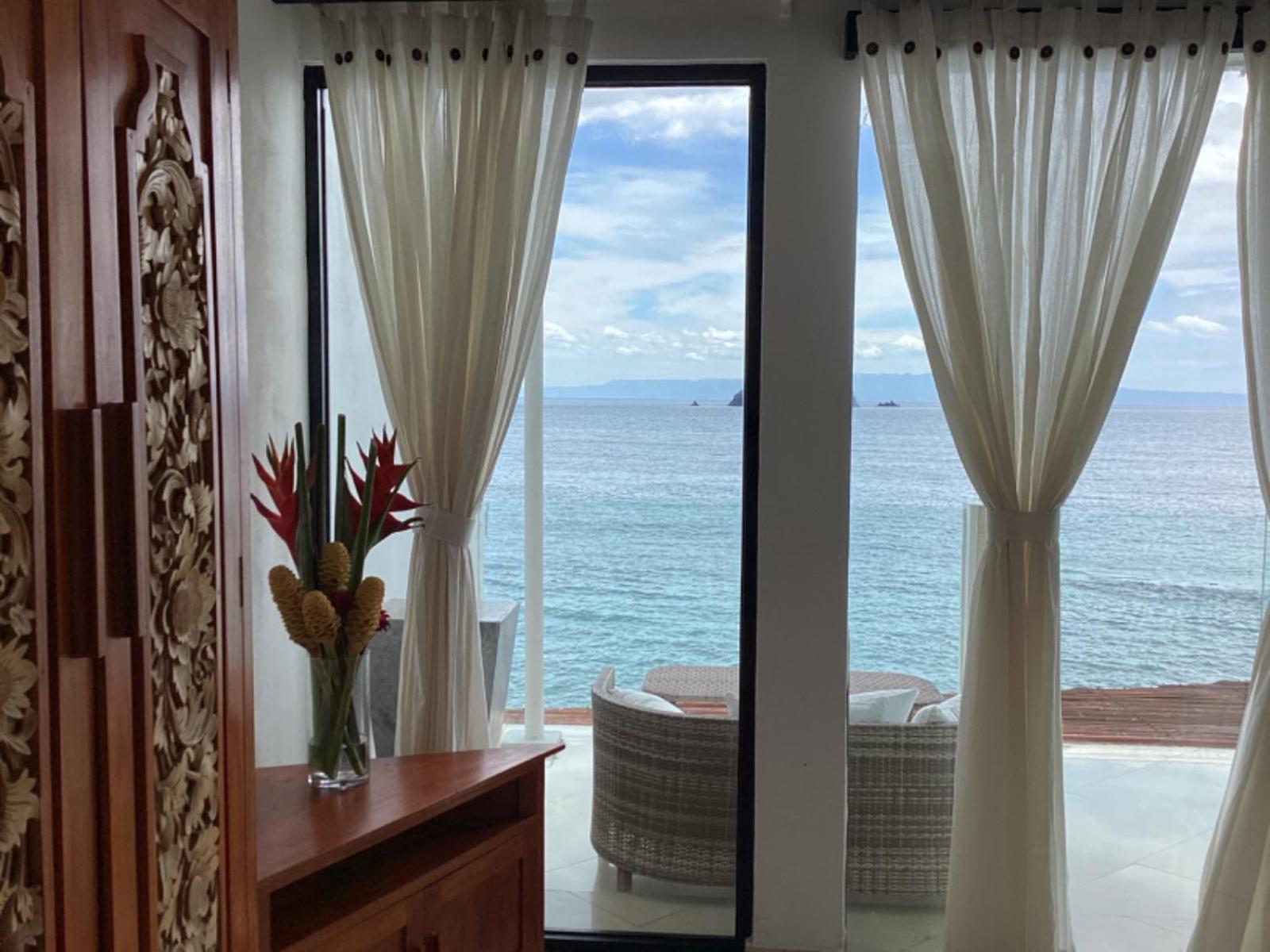 Puri Oka Beach Bungalows Candidasa Екстериор снимка