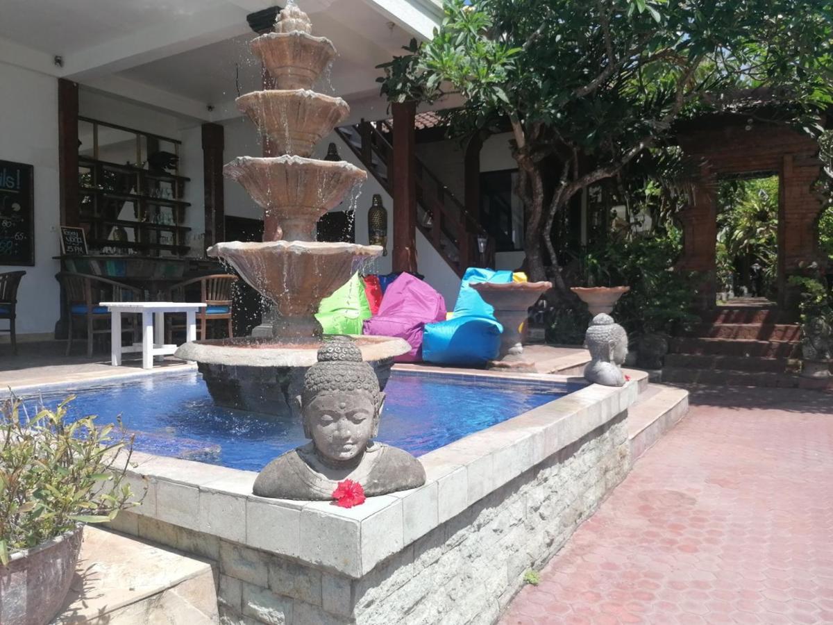 Puri Oka Beach Bungalows Candidasa Екстериор снимка
